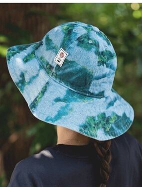 NEW. Levi’s X Princess Mononoke Bucket Hat. NWT